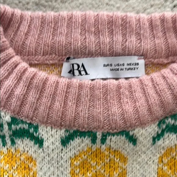 Zara Pink Multicolor Patterned Sweater - Picture 2 of 4